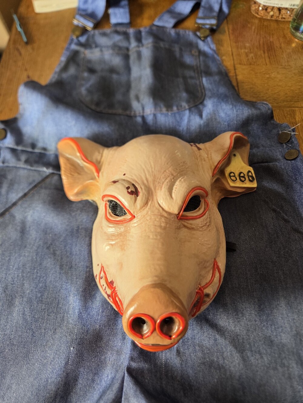 Scary Horror Pig Mask with 666 Ear Tag Slasher Cosplay Halloween Costume Lights